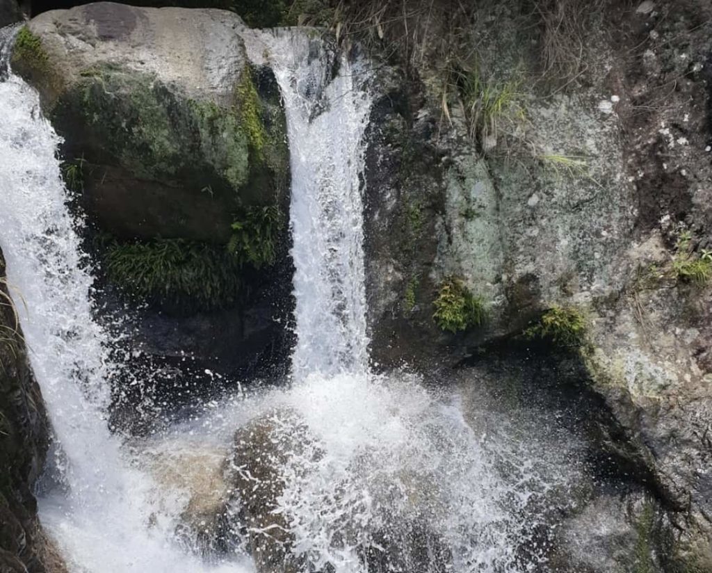 宜蘭，猴洞坑瀑布